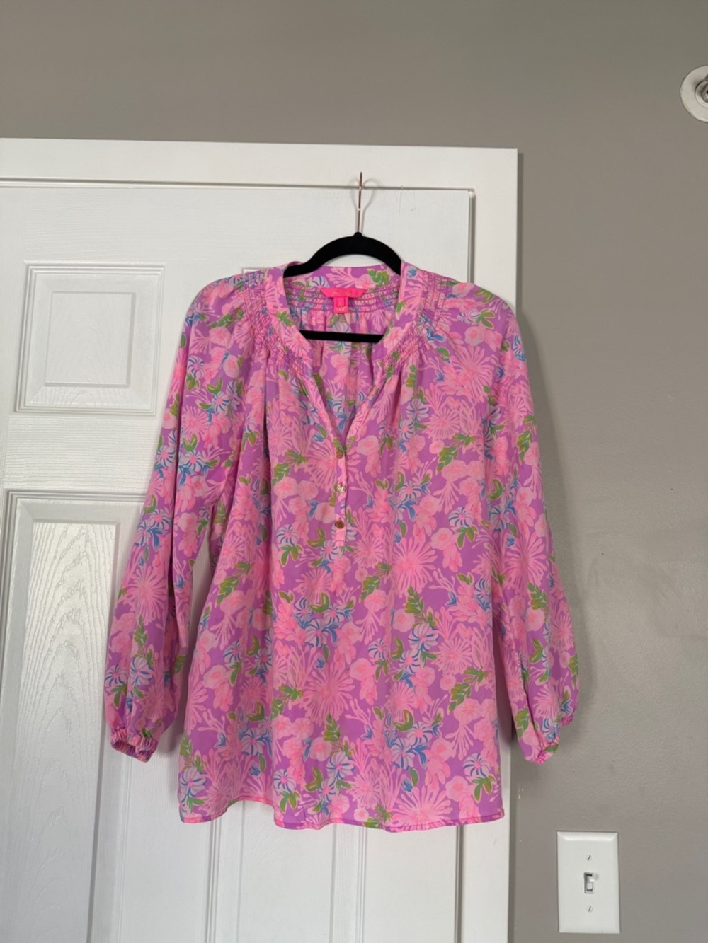 Lilly Pulitzer 100% Silk Long Sleeve Floral Blouse Top